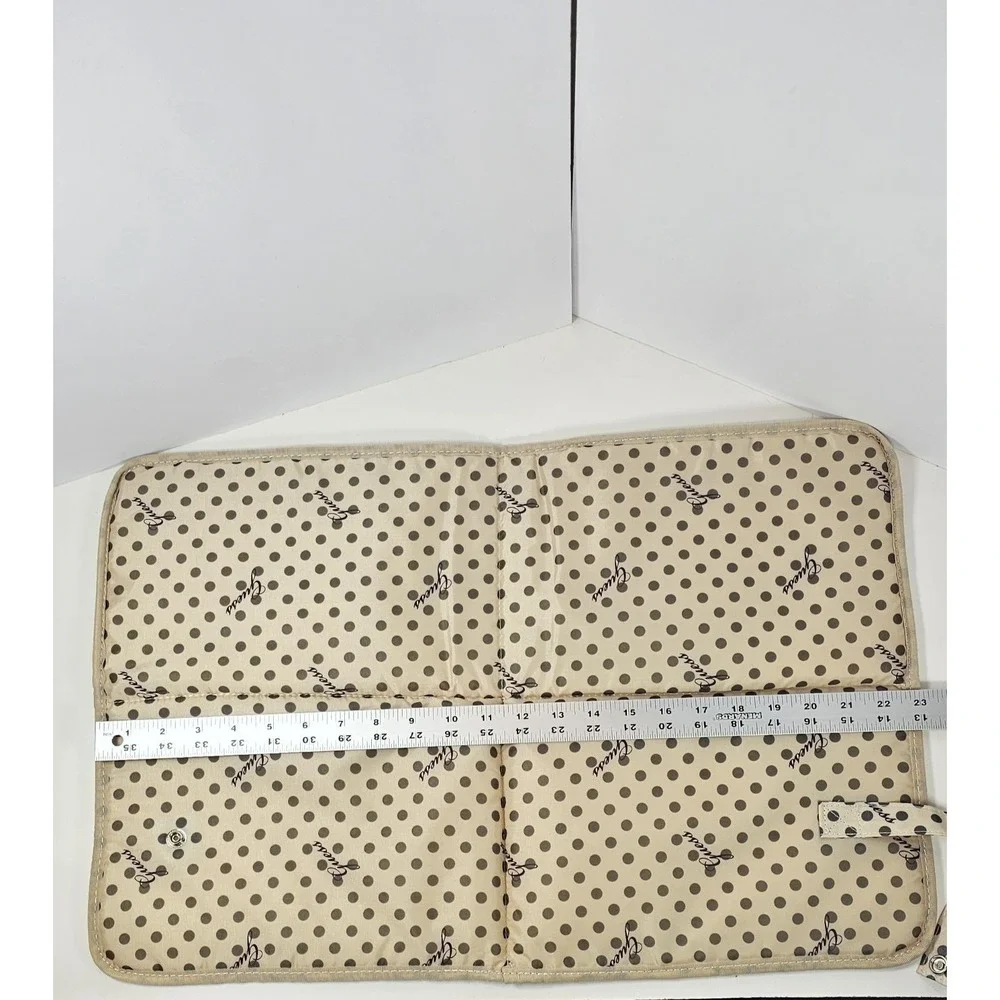 Guess Diaper Changing Pad & Storage Pouch 22.5